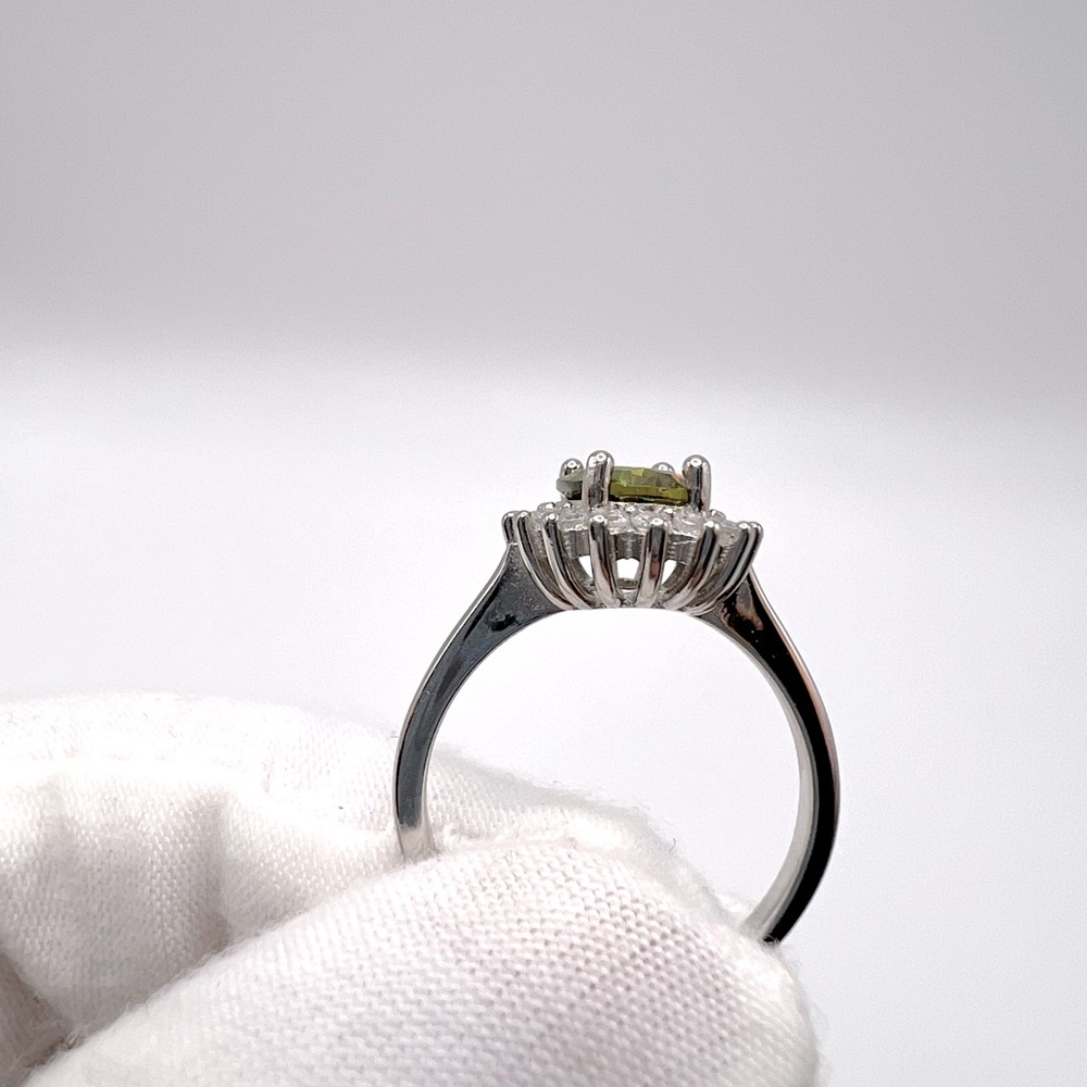 .925 Sterling Silver Peridot Cz & Clear Cz Ring - Picture 13 of 17
